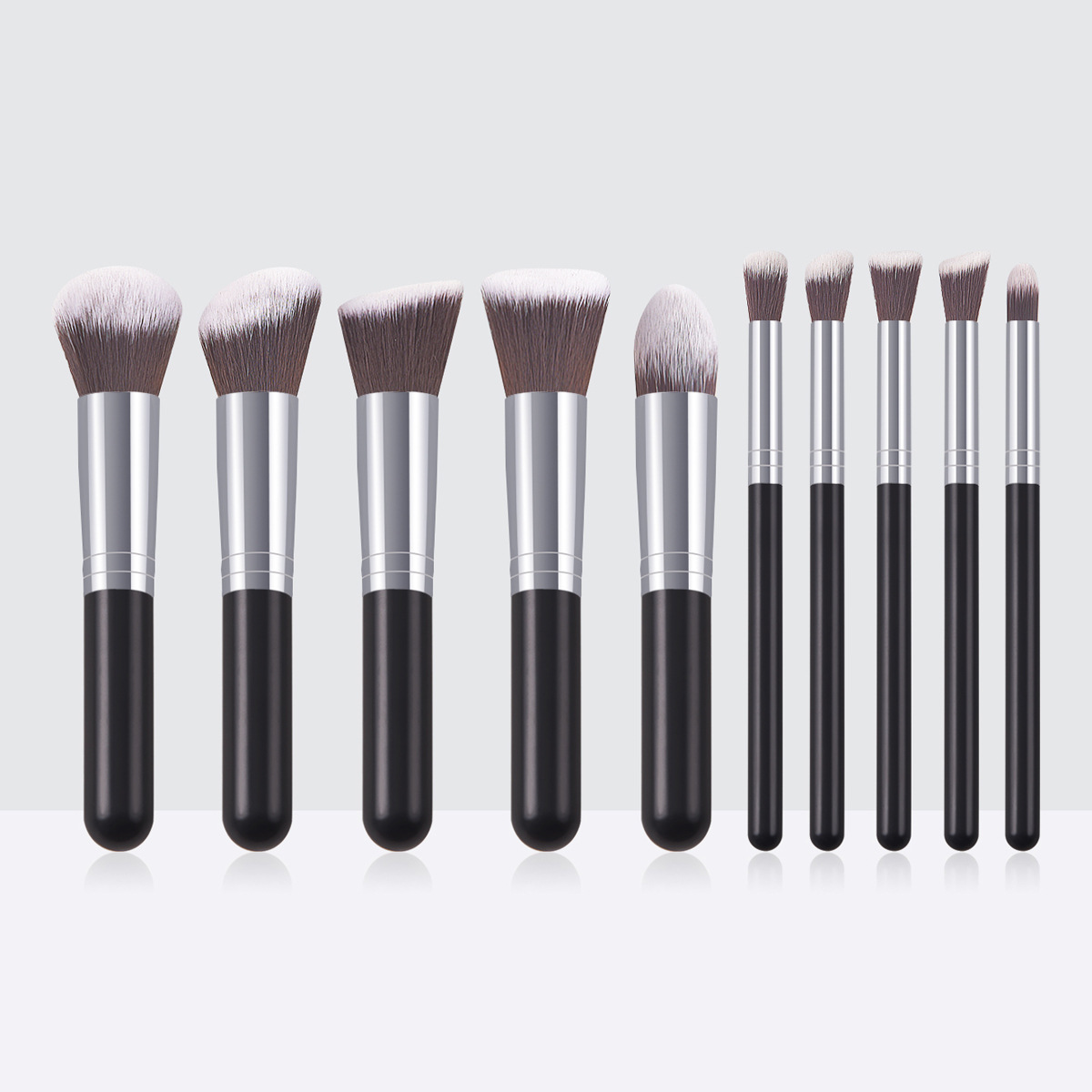 Ensemble de pinceaux de maquil - Huda Beauty Makeup Brush Set avis et prix
