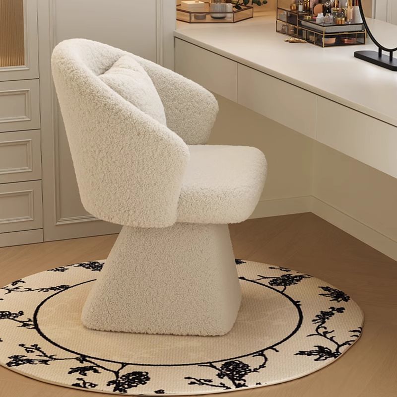 Chaise de coiffeuse, tabouret  - Beauty Makeup & D Anime Studio Vega Baja avis et prix