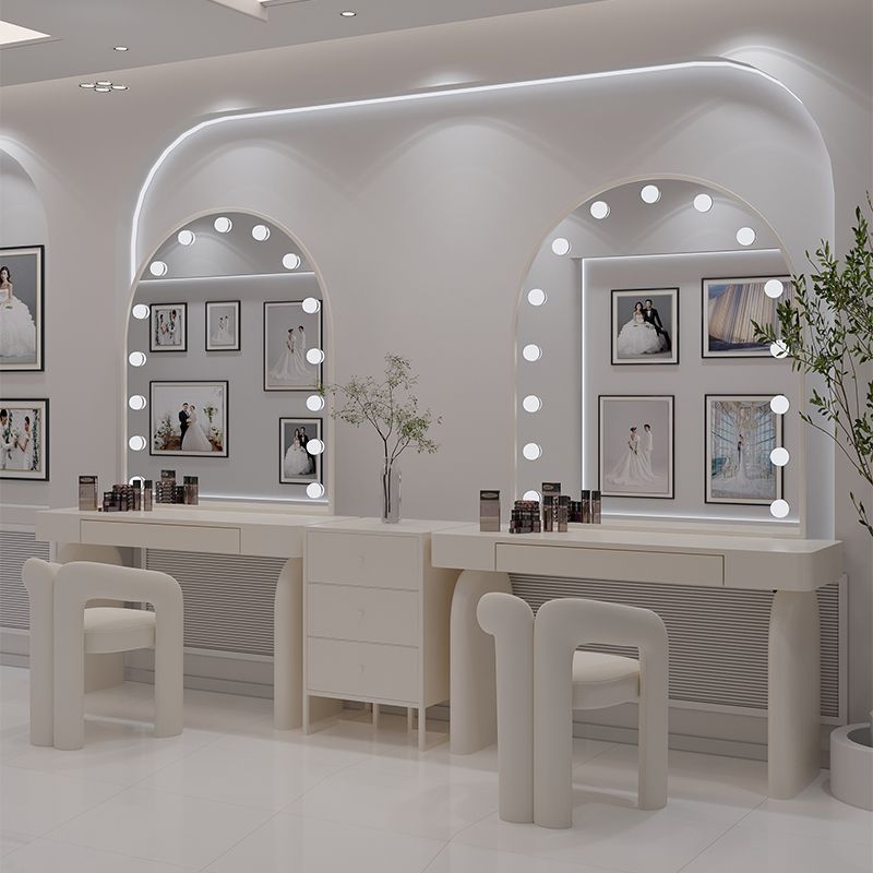 Coiffeuse avec lampe, table de - Beauty And Makeup Studio avis et prix